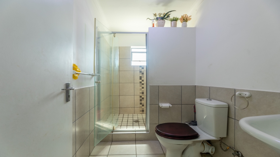 2 Bedroom Property for Sale in Table View Western Cape